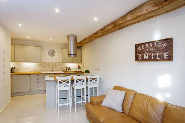 4 Turtle Dove Barn Dove Farm Barns, Blythe Bridge Road, Stoke-on-Trent photo 4