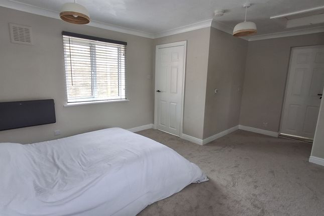 12a, Station Road, Sleaford photo 2