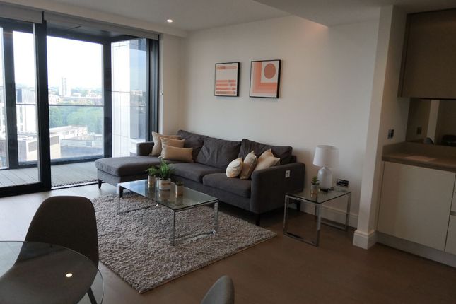 The Dumont, Albert Embankment, Vauxhall, Se1