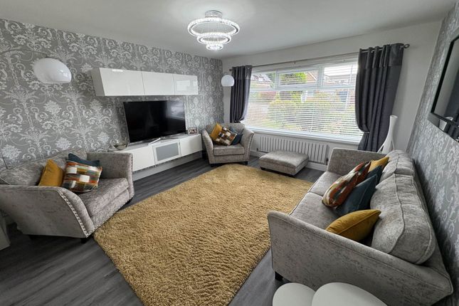 6, Cathedral Road, Oldham photo 3