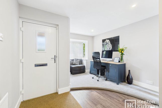 14, Bluebell Wood, Billericay photo 2