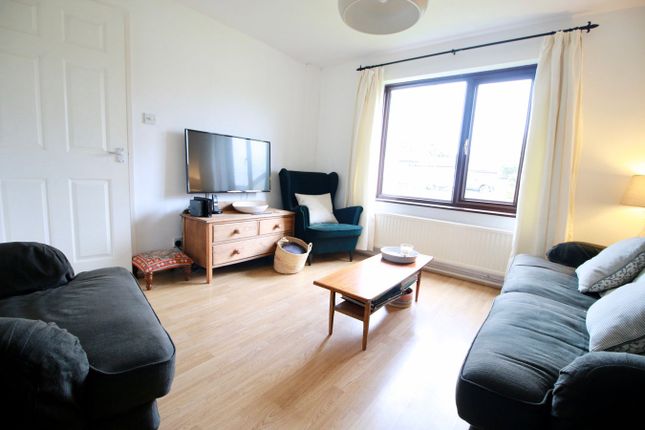 31, Glan-Y-Nant, Usk photo 4
