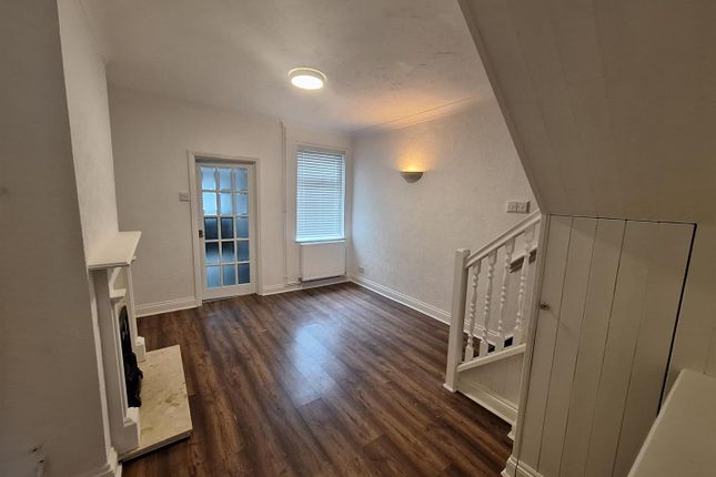 Terraced house to rent in Monument Street, Eastfield, Peterborough