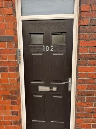 1-bed flat on Flat 5 102, Stocks Park Drive, Bolton, £595/mo