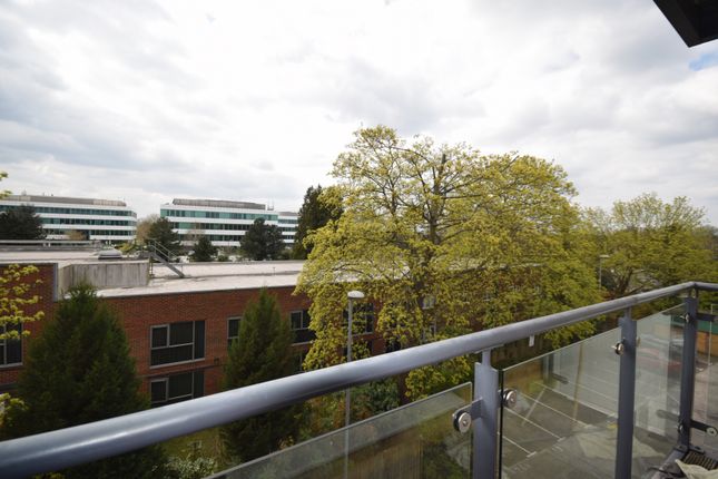 Parkhouse Court, Hatfield photo 4