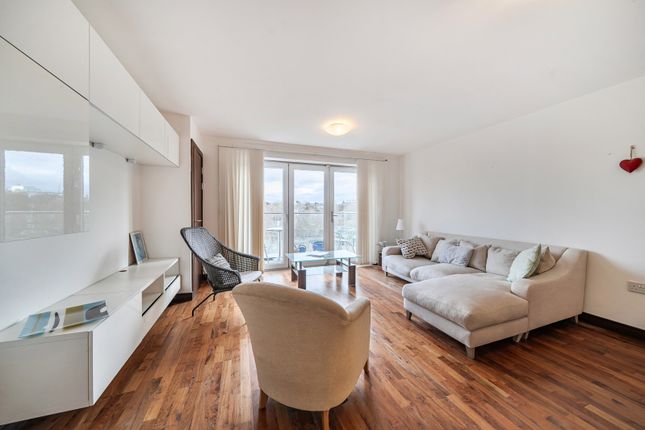 1384786-1-6925c46...