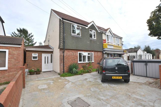 Thumbnail Terraced house to rent in Northcourt Avenue, Reading