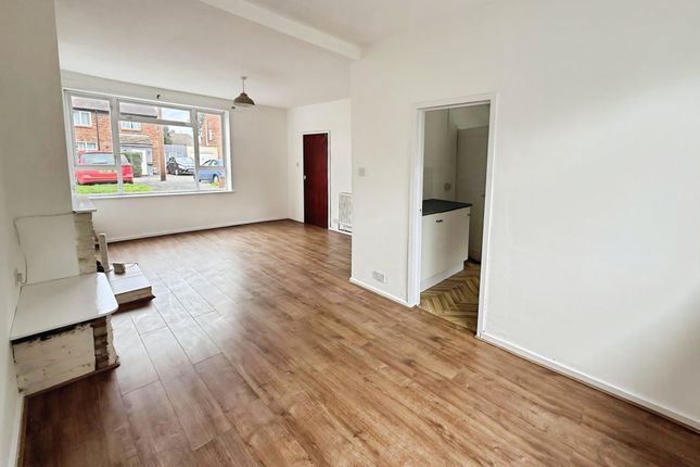 23, Bredon Avenue, Kidderminster photo 4