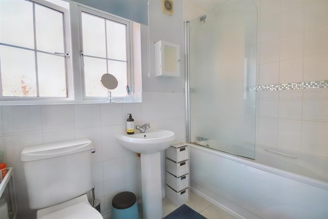 Detached house for sale in Fox Close, Clapham, Bedford