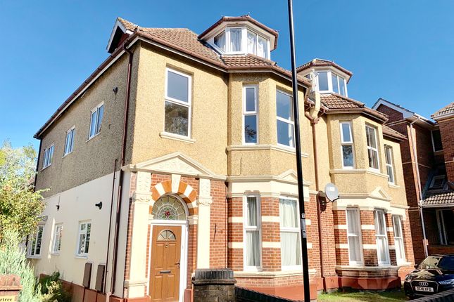 Studio For Sale In Court Road Banister Park Southampton So15