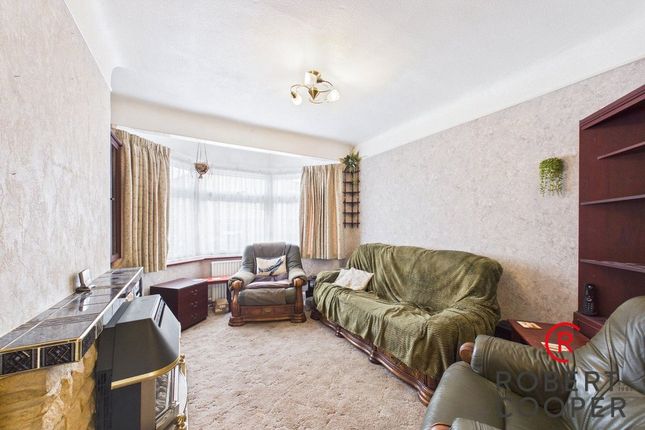 64, Wentworth Drive, Pinner photo 2