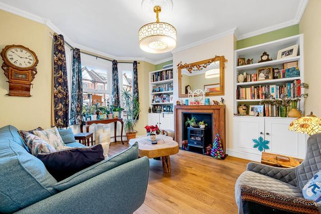 12, Grove Avenue, London photo 4