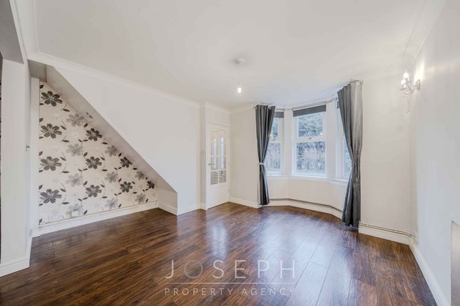 30 Chapel Lane, Ipswich photo 3