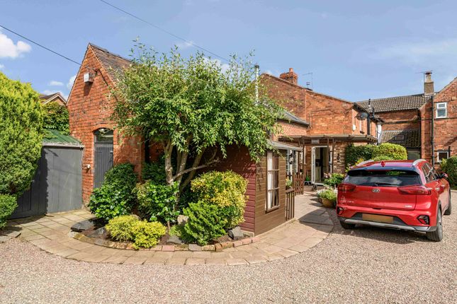 Semi-detached house for sale in Clows Top, Kidderminster