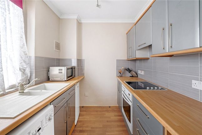 Flat 61,, Belgravia Court, Belgravia photo 3