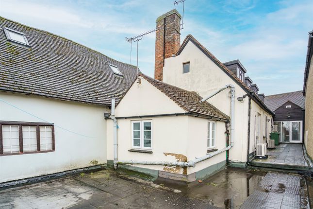 End terrace house to rent in Buttermarket, Thame