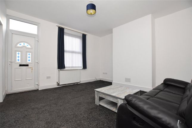 8, Cobden Place, West Yorkshire photo 3