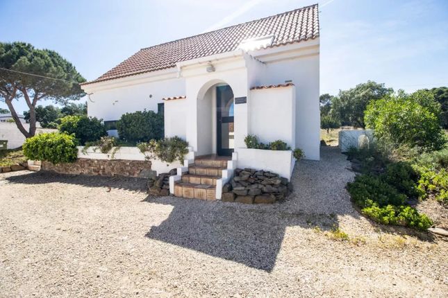 Villa for sale in Lagos, Barão De São João, Portugal