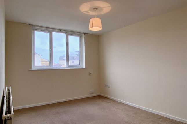 Thumbnail Flat to rent in Brunswick Court, Russell Street, Swansea