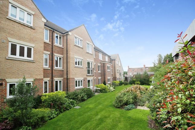 Thumbnail Flat for sale in West Street, Wells, Somerset