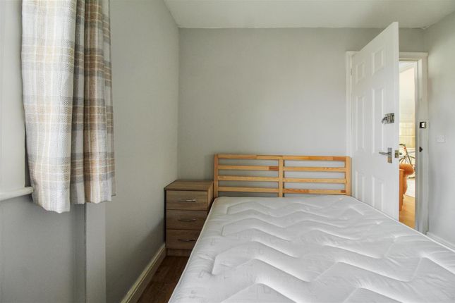 44, Dorket Drive, Nottingham photo 2