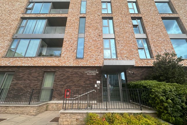 1-bed flat on 17 Shoreline, Newnton Close, London, £530,000