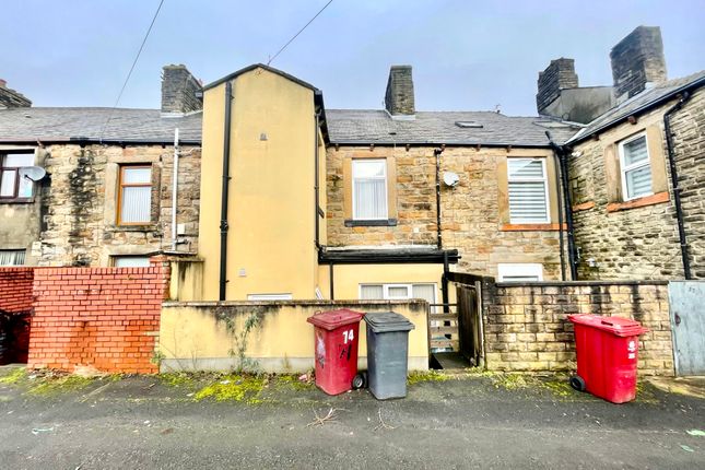 Terraced house to rent in Westgate, Burnley