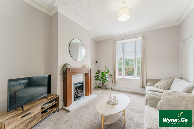 15 Holly Bank, Wakefield Road, Pontefract photo 4