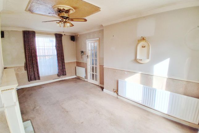 61, Church Road, West Drayton photo 5