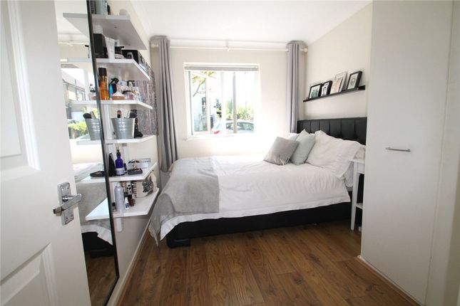 Flat 2, Masefield Court Leicester Road, Barnet photo 5