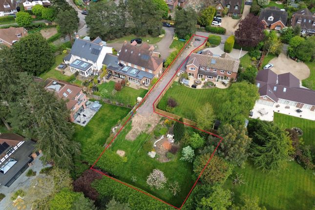 Property for sale in Mill Road, Shiplake