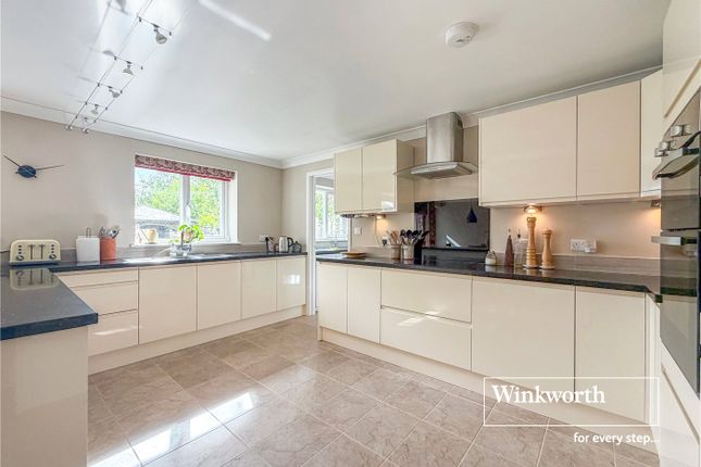3A,, Queenswood Drive, Dorset photo 4