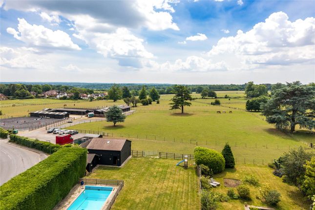 20, Woodmansterne Lane, Surrey photo 2