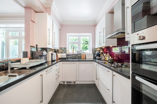 8, Abingdon Road, London photo 2