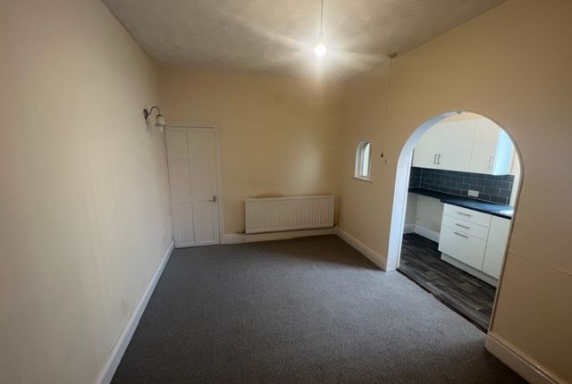 15, South Street Morley Leeds photo 5