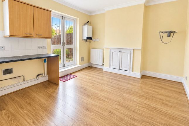 74, Avenue Road, London photo 4