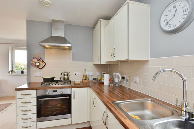 17, Wodell Drive, Milton Keynes photo 4