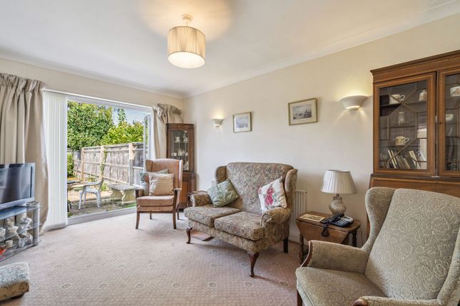 43 Churchway, Aylesbury photo 2