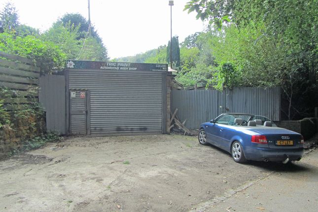 Thumbnail Commercial property to let in Cares Stores, School Lane, Crowborough