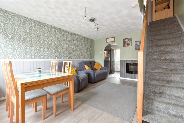 Stainers Close, Ryde photo 5