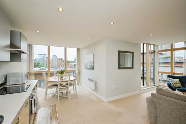 Apartment 347, Canal Wharf, 14, Waterfront Walk, West Midlands photo 4