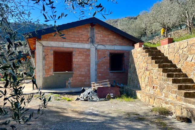 Detached house for sale in Strada Vicinale Pozzuolo, Dolceacqua, Imperia, Liguria, Italy