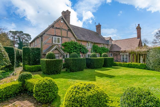 Thumbnail Detached house for sale in Church Road, Sherbourne, Warwickshire.