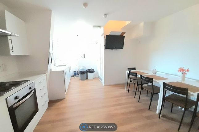 Dralda House, Crendon St, High Wycombe photo 4