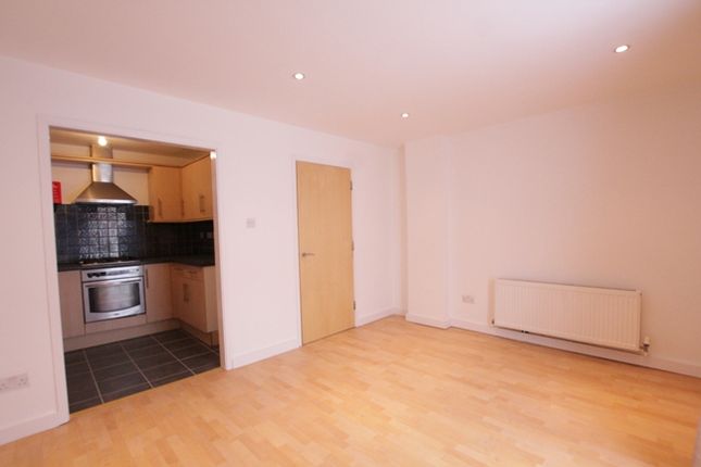 10 Turnpike Mews liv