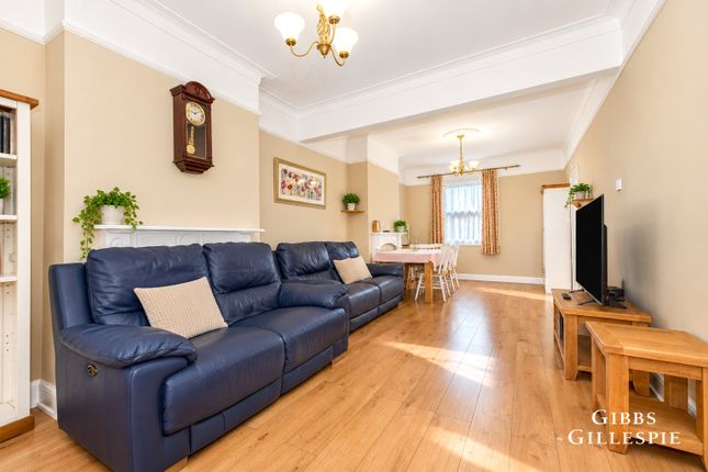 Lance Road, Harrow photo 2