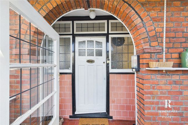 231 Woodcote Road, Purley photo 2