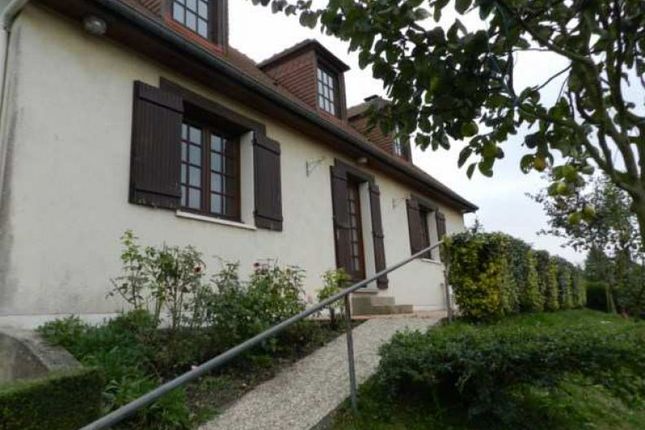 Detached house for sale in Cormeilles, Haute-Normandie, 27260, France