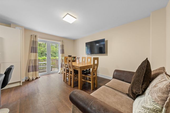 39, Heron View, Motherwell photo 4