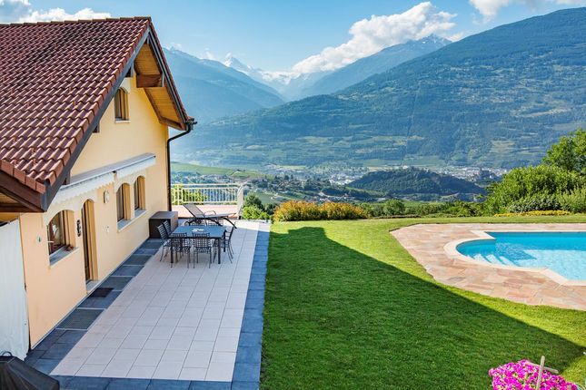 Villa for sale in Savièse, Sion, Valais, Switzerland